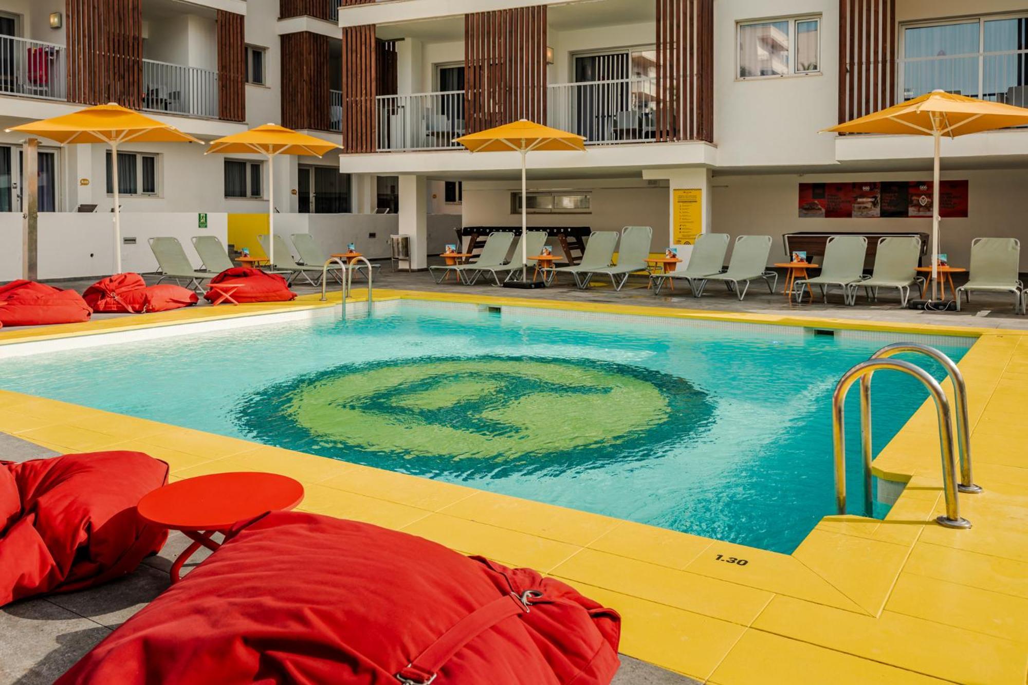 Ryans Ibiza Apartments - Only Adults Екстериор снимка