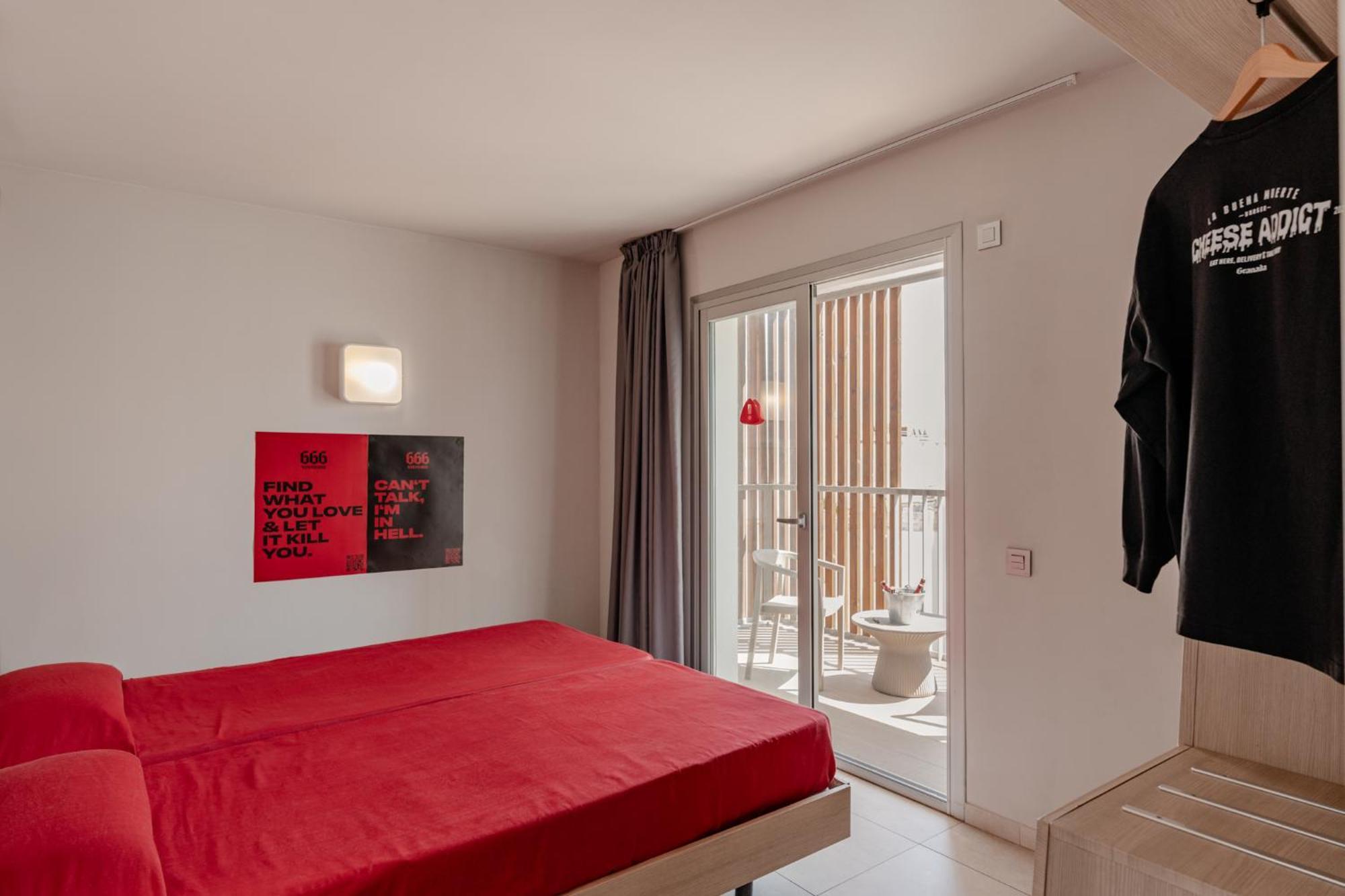 Ryans Ibiza Apartments - Only Adults Екстериор снимка